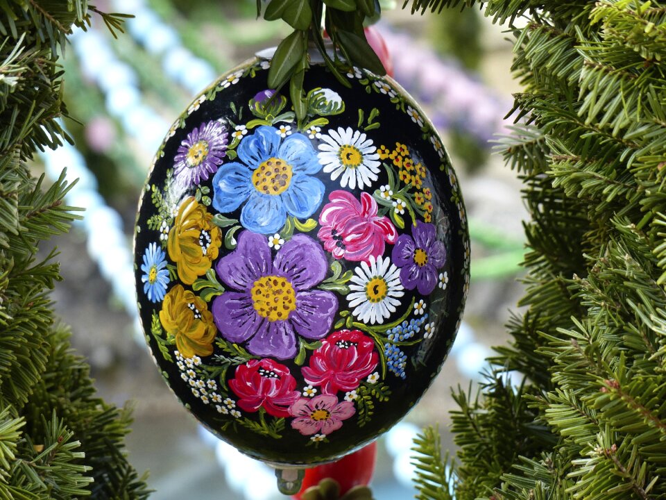 Easter egg easter well biberbach