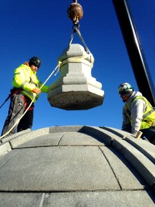 Longfellow Bridge: Topping Off Pier 6 “Salt and Pepper” Tower