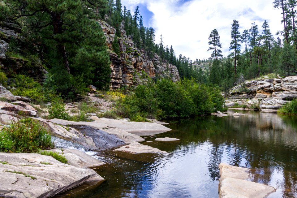 Kinder Crossing Trail