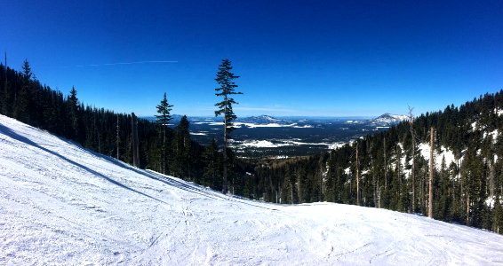 Snowbowl: Volcano Ski Run
