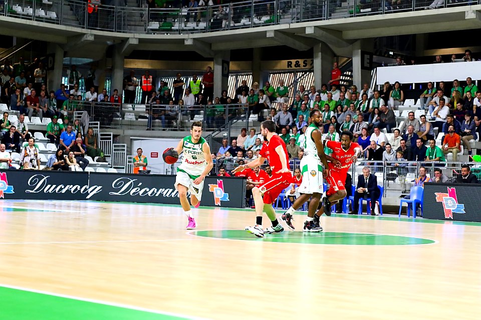 ESSM BOURG EN BRESSE PRO B BASKET