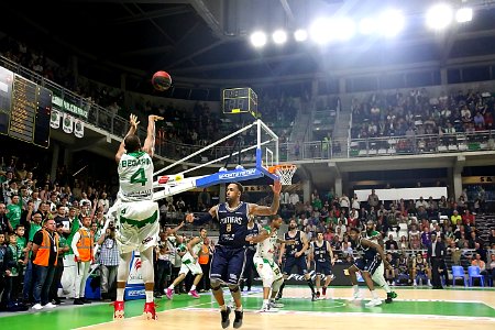 ESSM POITIER PRO B BASKET