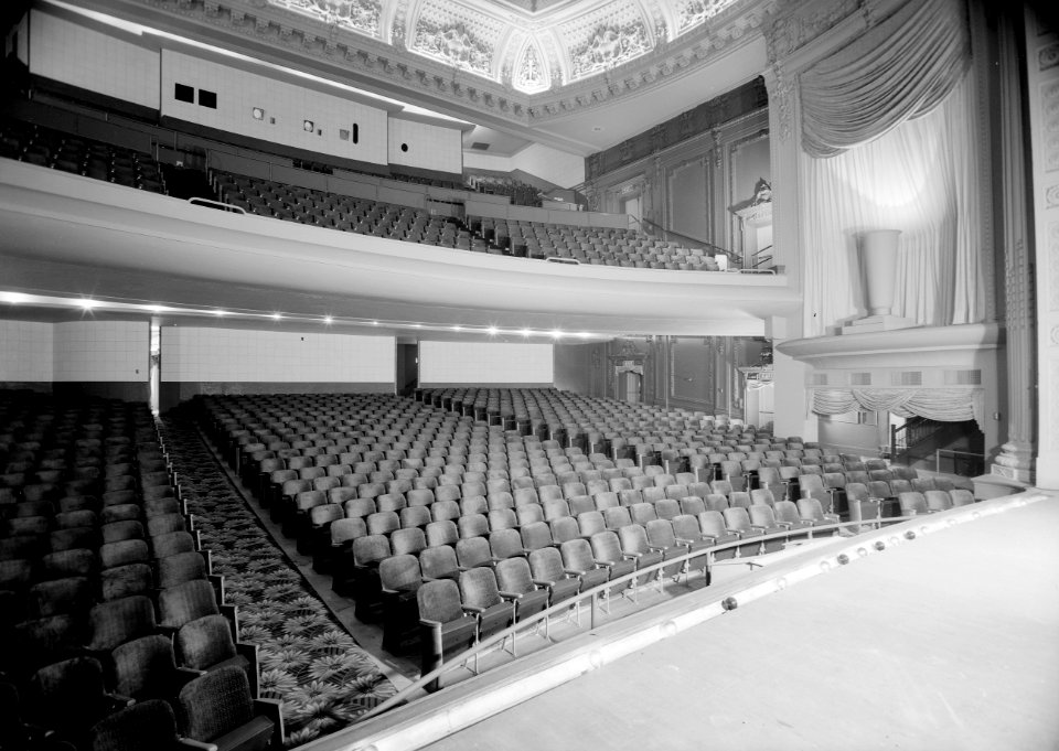 Odeon Theatres Ltd., Hastings St. - interior of theatre