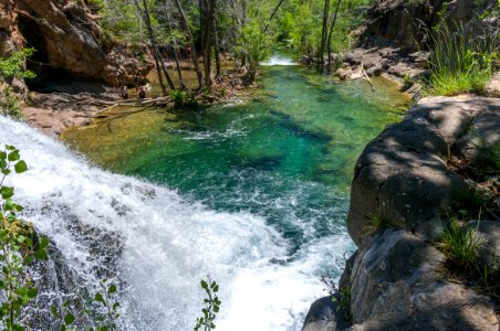 Waterfall Trail on Fossil Creek