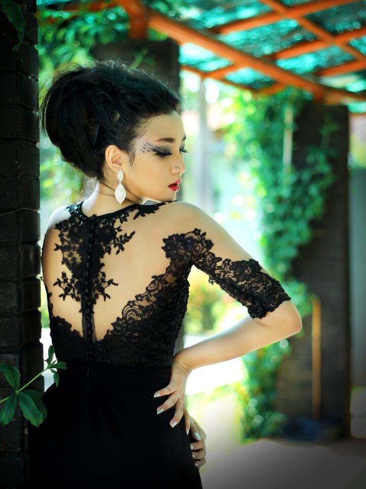 Beauty model hunting