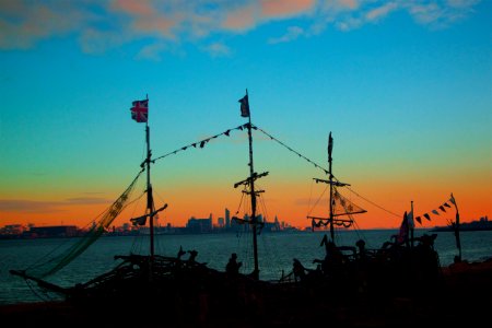 City Sunset and the Black Pearl photo