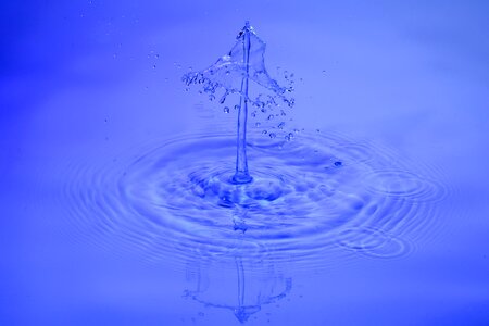 Water feature blue spray