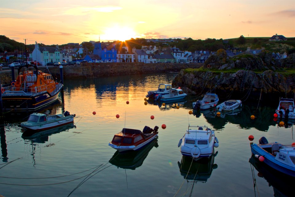Sunrise on the Harbour