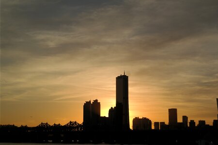 63 building yeouido city photo