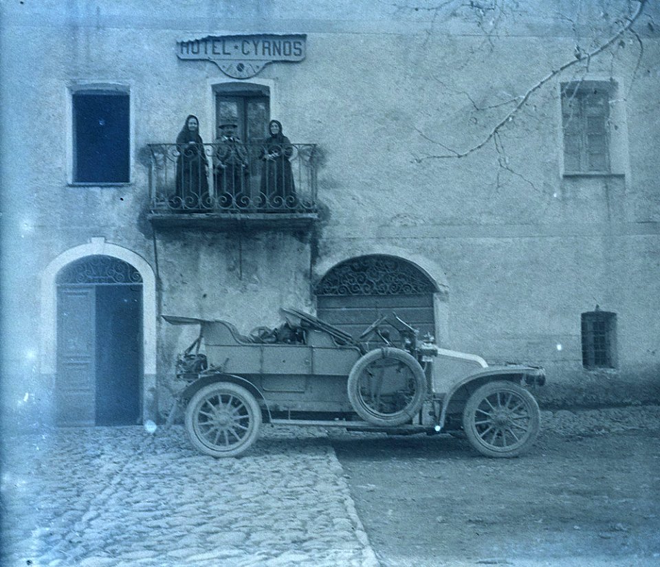 Mystery continental Europe stereoviews #3 - detail