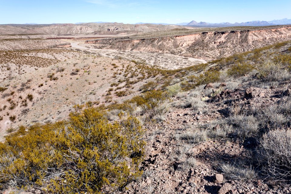 South side of Broad Canyon