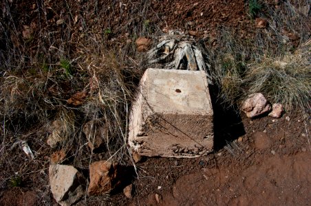 Flume Trail to Fossil Creek Dam
