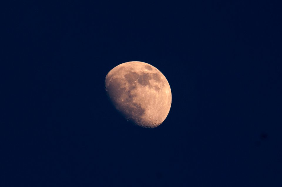 Waxing Gibbous Illumination 75% 07-18-2013 0901 New Orleans