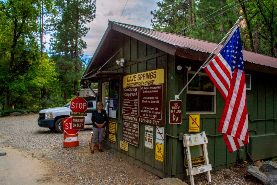 Cave Springs Campground