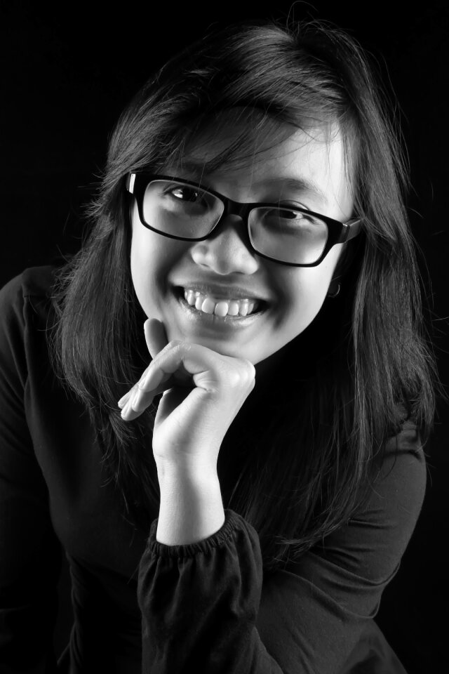 Girl black and white eyeglasses