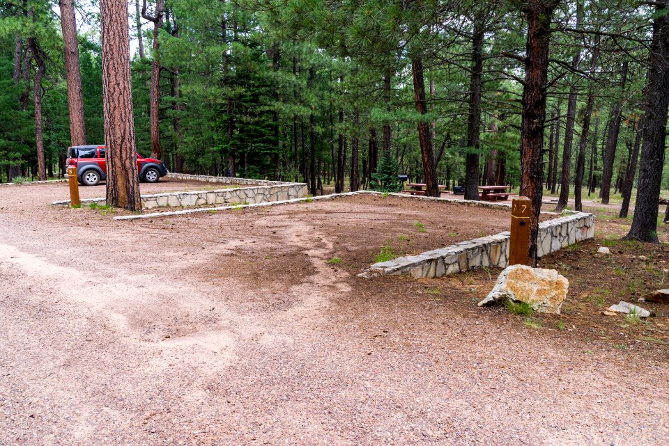 Knoll Lake Campground