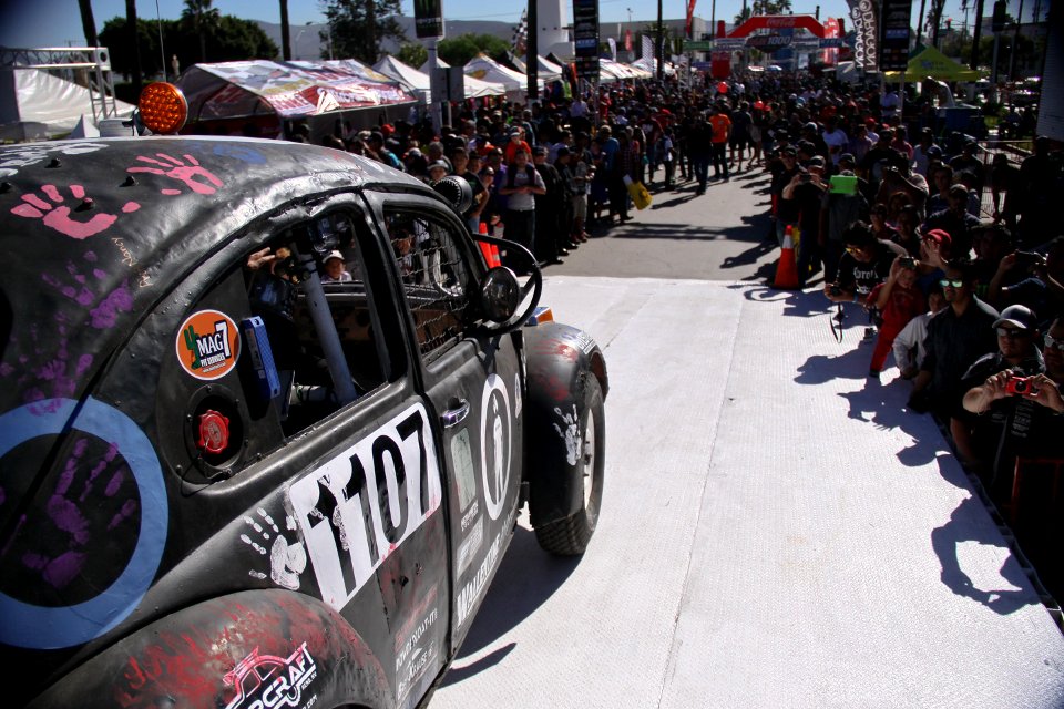 Robb Pritchard's Baja 1000 photos