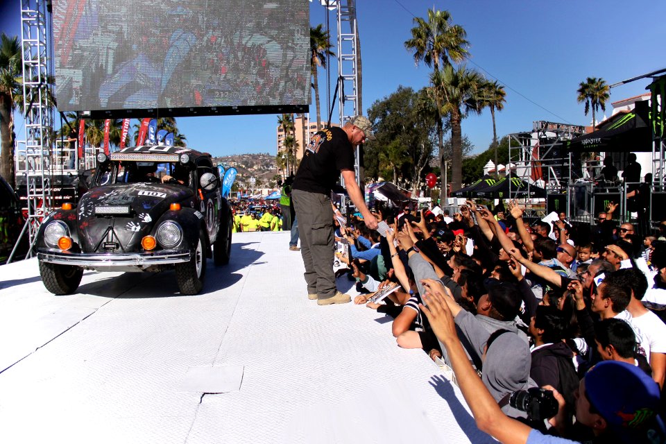 Robb Pritchard's Baja 1000 photos