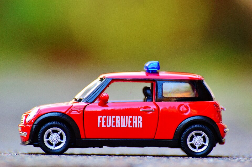 Model car red blue light
