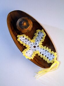 Handwork white yellow