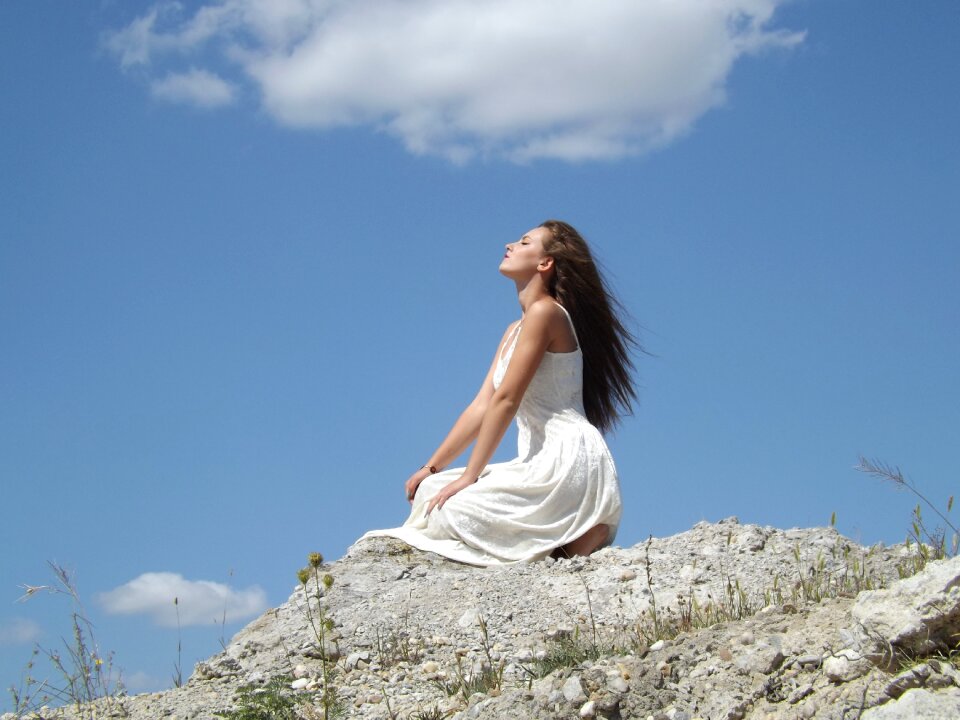 White sky beauty