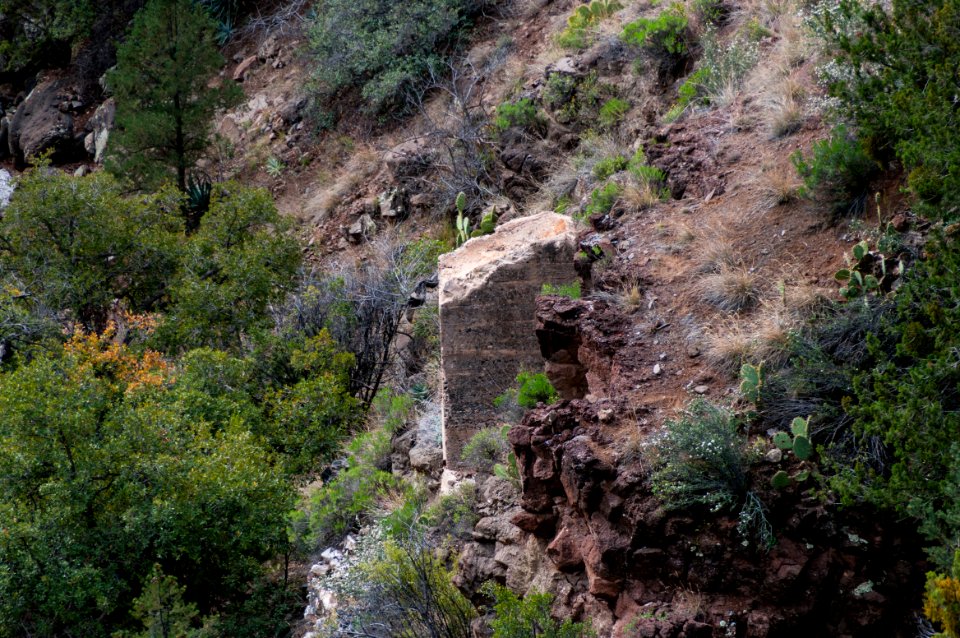 Flume Trail to Fossil Creek Dam