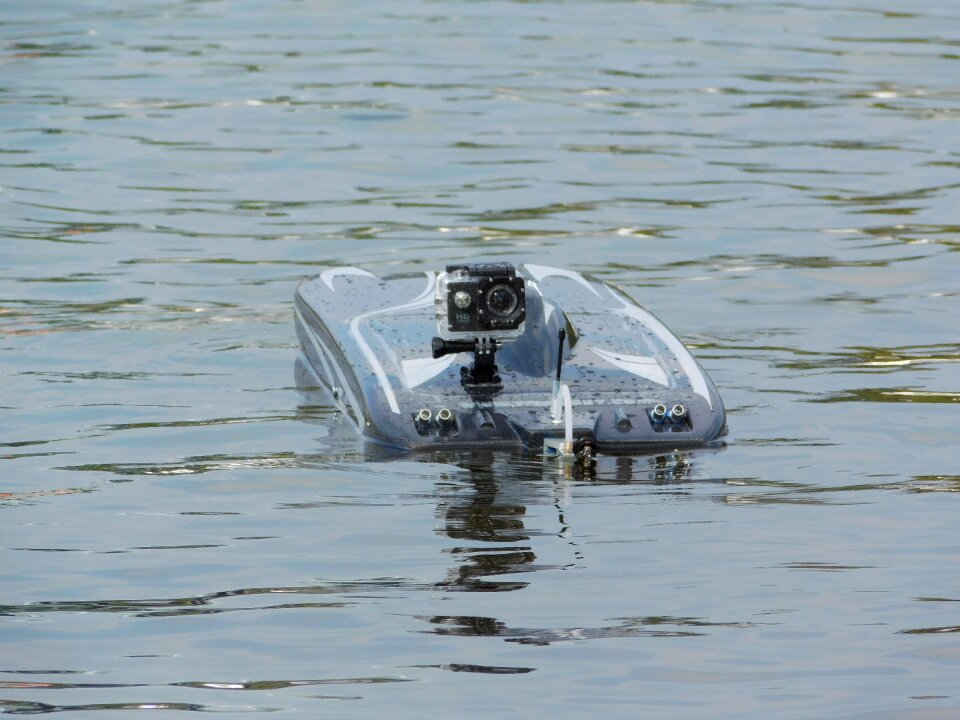 Rc model model boat go pro