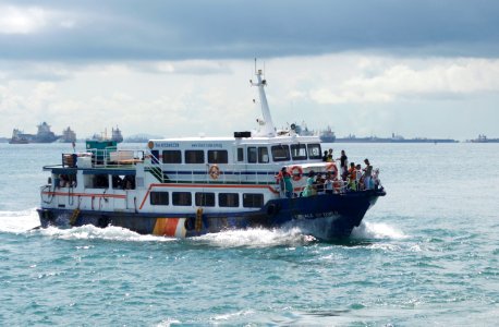 DSC 0377 Ferry photo