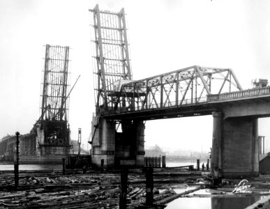 Hoquiam River Bridge Construction