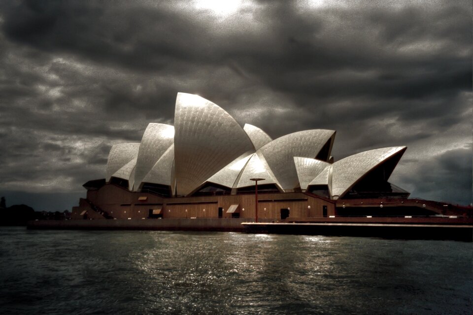 Sydney opera opera house building