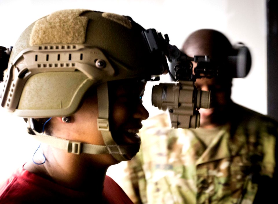 Rapid Target Acquisition Familiarization Training 170427-A-EL047-0004
