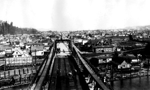 Hoquiam River Bridge Construction