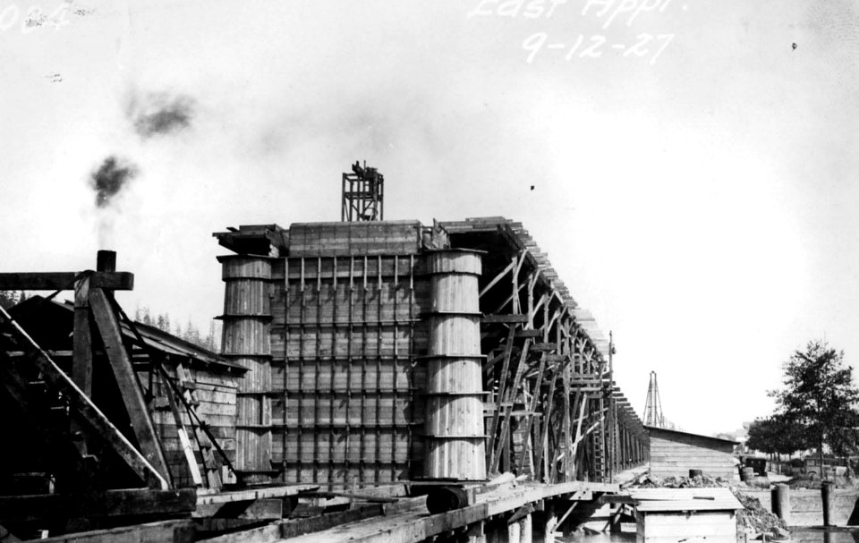 Hoquiam River Bridge Construction