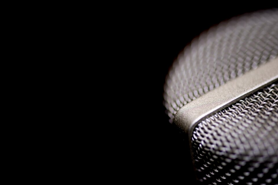 Announcer voice-overs music