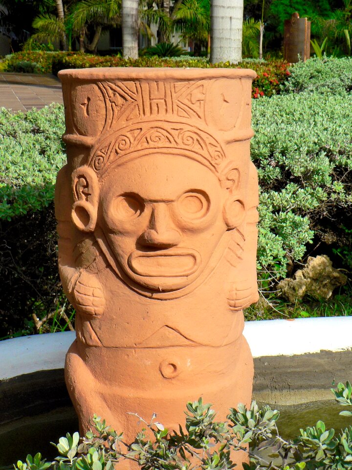 Divinity decoration maya