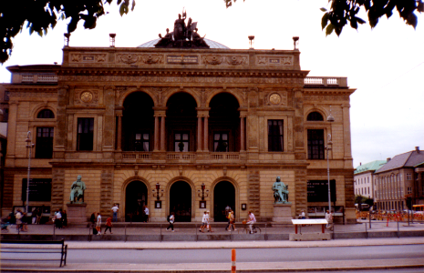 076 - 03 267 80 - Koninklijk Theater, Kopenhagen, augustus 1994 photo