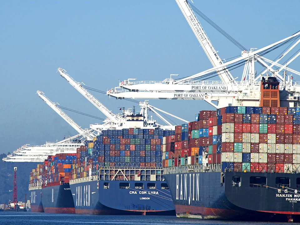 containership (1)