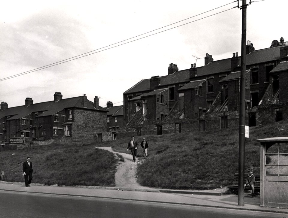 043768:Whitehouse Road Benwell/Scotswood City Engineers 1966