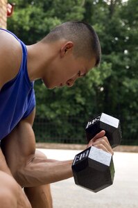 Weights active arm curls