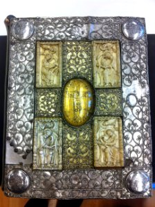 Treasure Binding, Walters Art Museum Ms. W.8