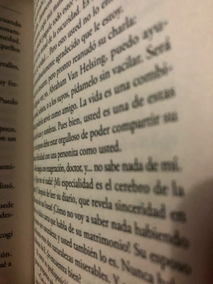 Foto 20: Lo que leo - Plano medio