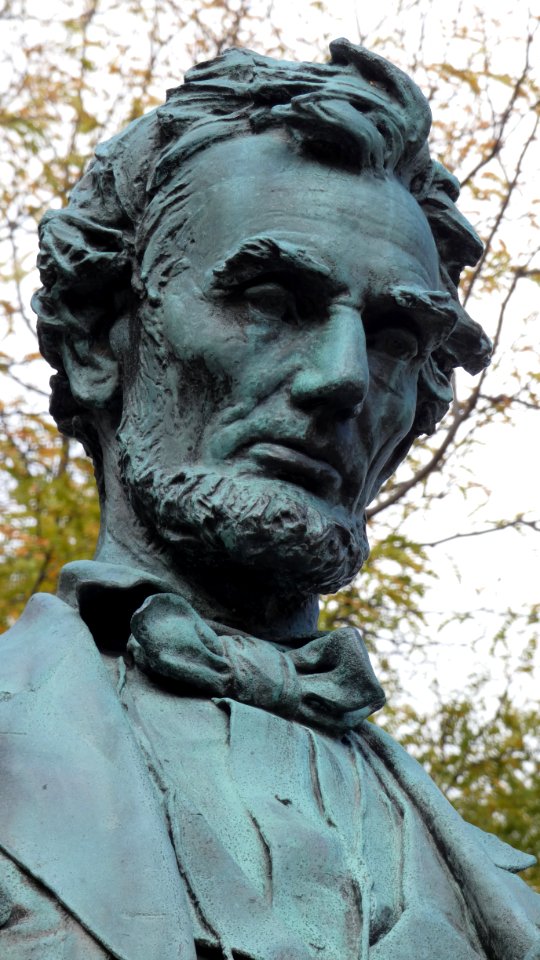 Abraham Lincoln Statue