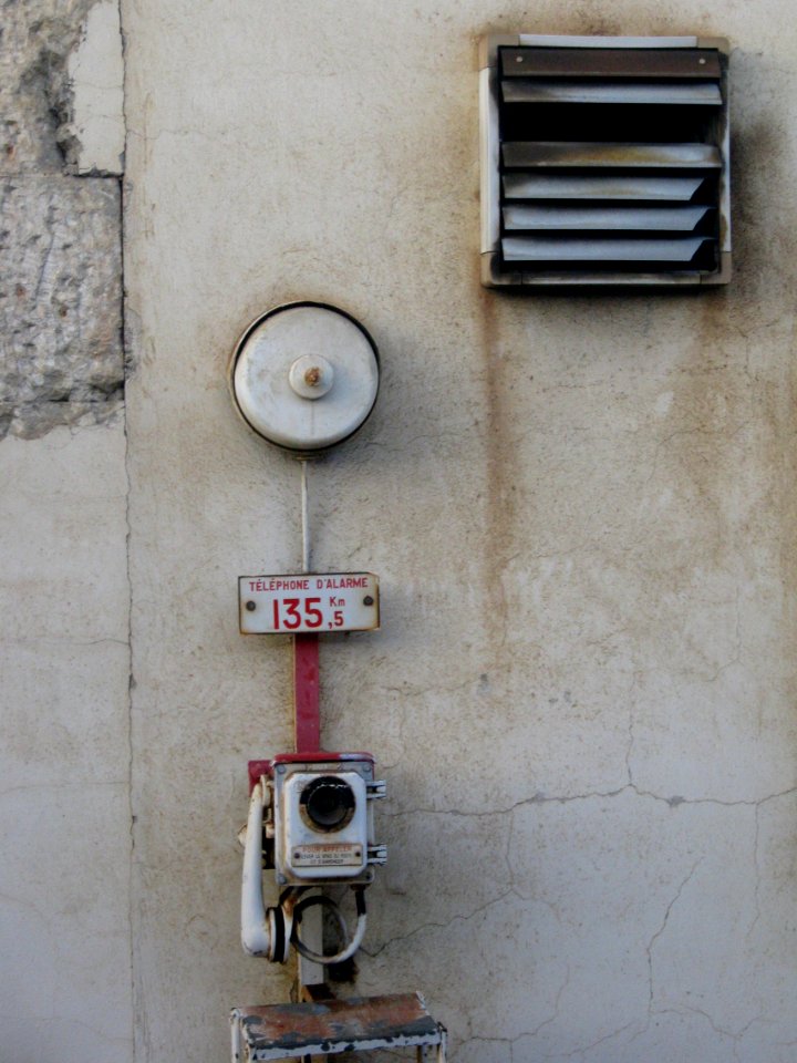 telephone