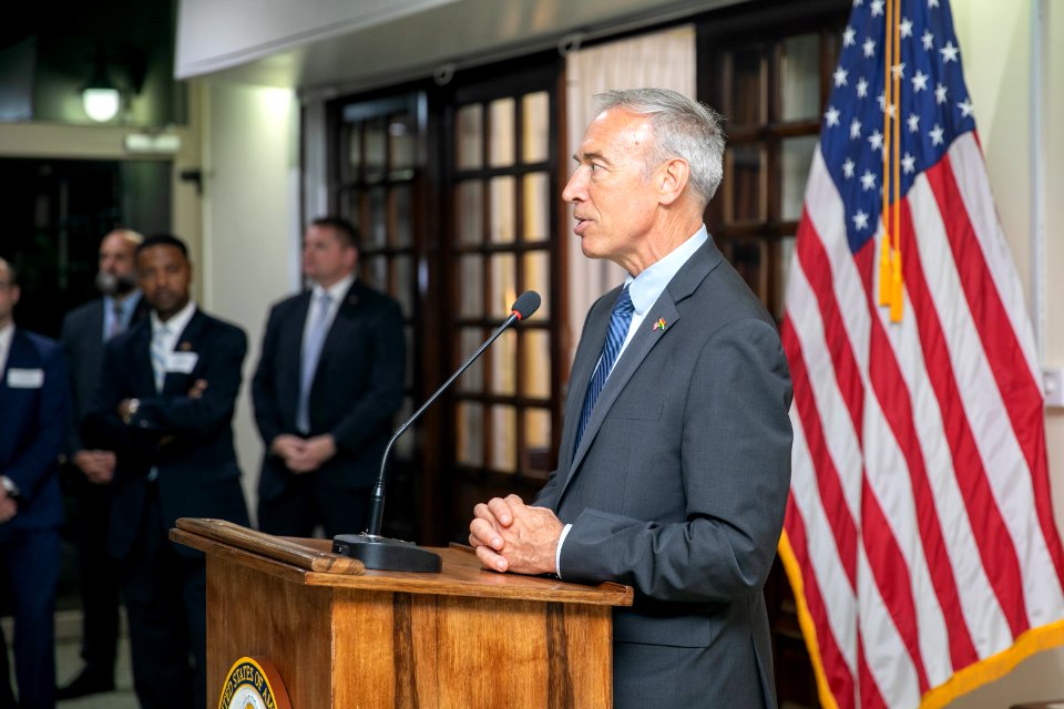 20191028-DEPSEC-EMBASSY-GHANA00097