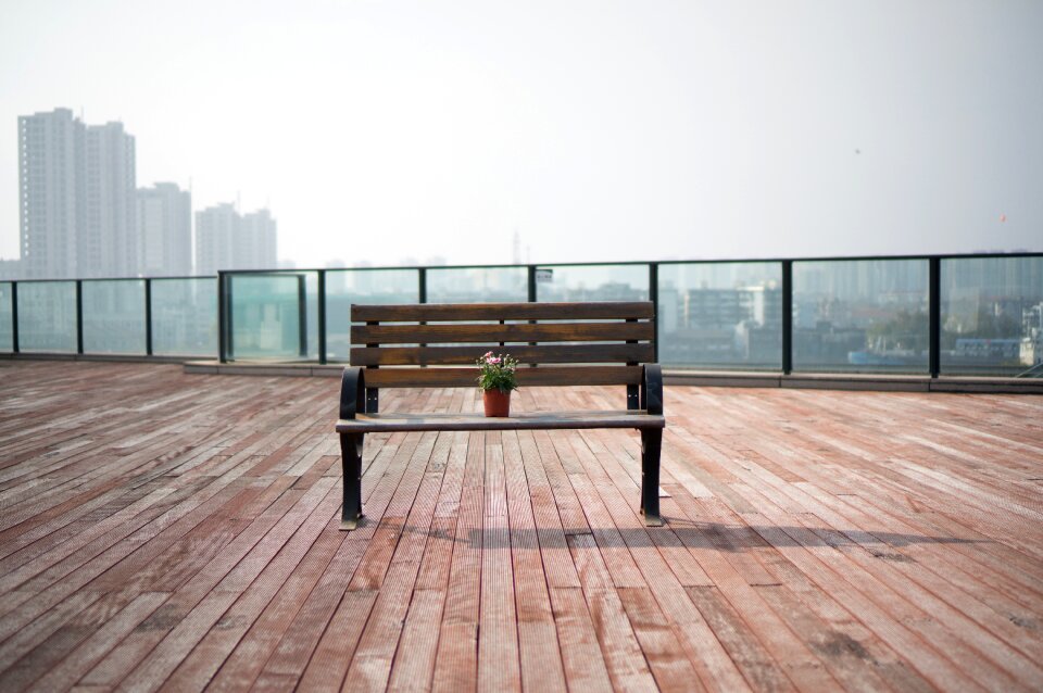 Bench flower roof