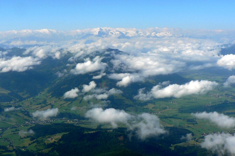 Clear clouds mountains