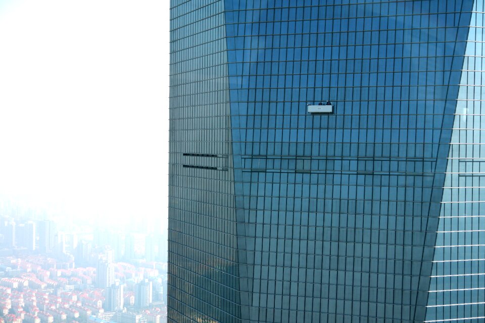 Cleaning office tower building cleaner
