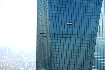 Cleaning office tower building cleaner