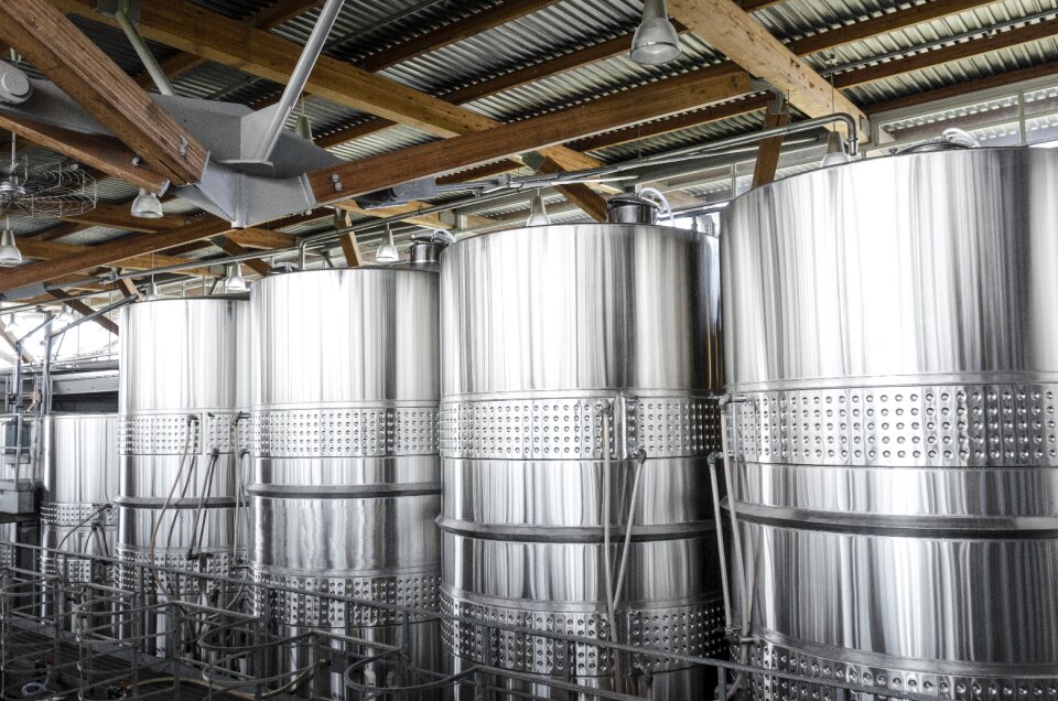 Stainless metal vineyard