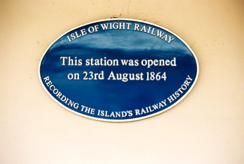 Plaque at Ryde St Johns Road station